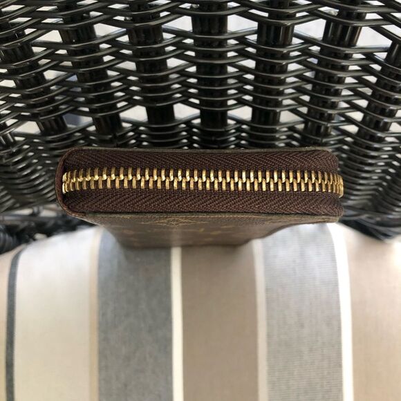 Louis Vuitton Clemence Wallet - Picture 5 of 14